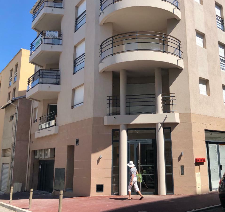 Appt Moderne Vieil Antibes 3 Piec Διαμέρισμα Εξωτερικό φωτογραφία
